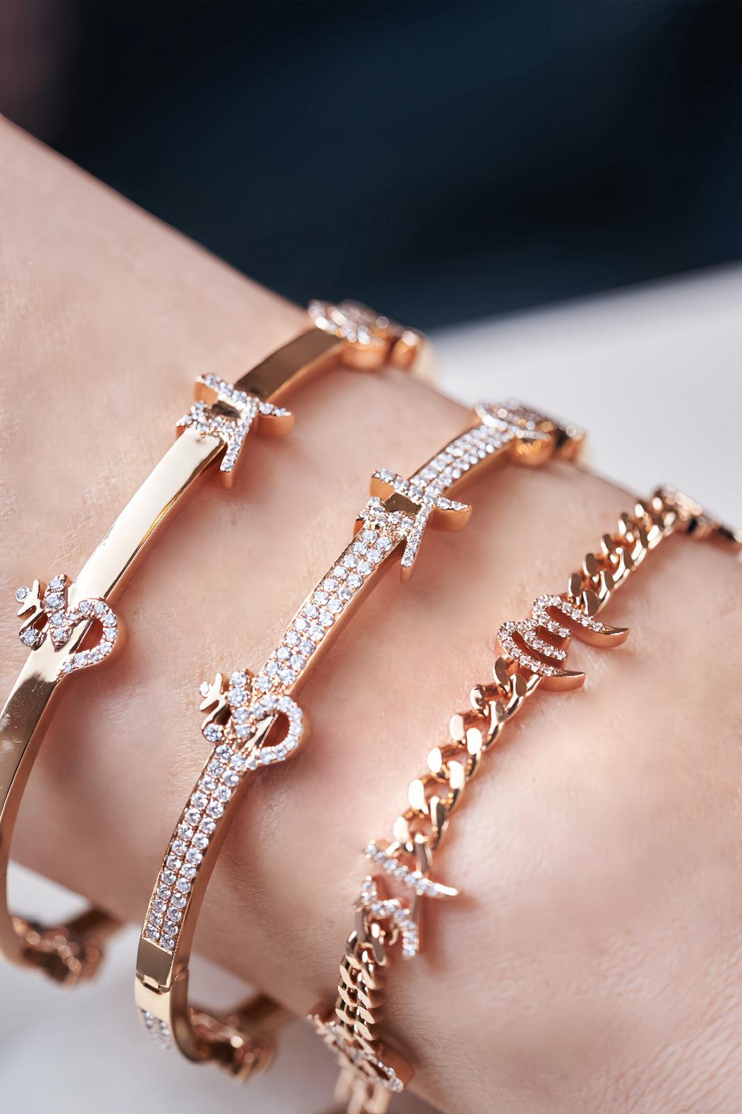 The six -Character Great Bright  Mantra" (Om Mani Padme Hum) diamond bracelet