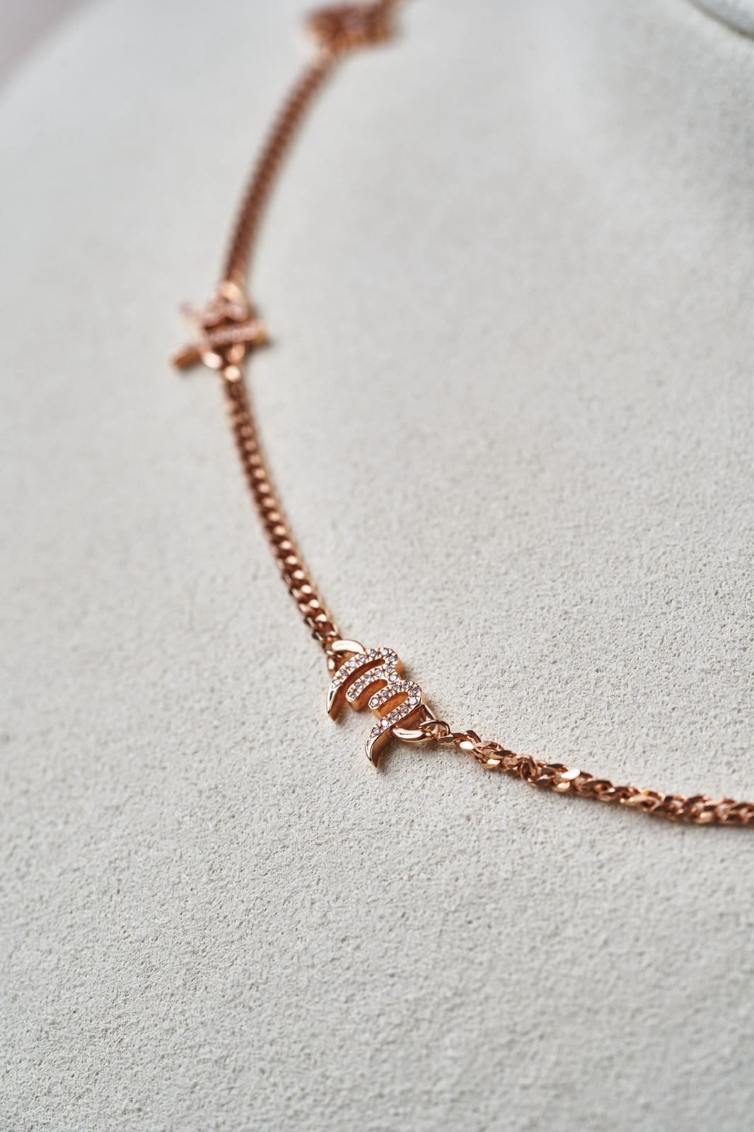 The is Six-Character Great Bright Mantra Diamond necklace (Protects Safety/Expels Evil/Purifies Magnetic Field/Guanyin Bodhisattva/Tathagata Buddha)