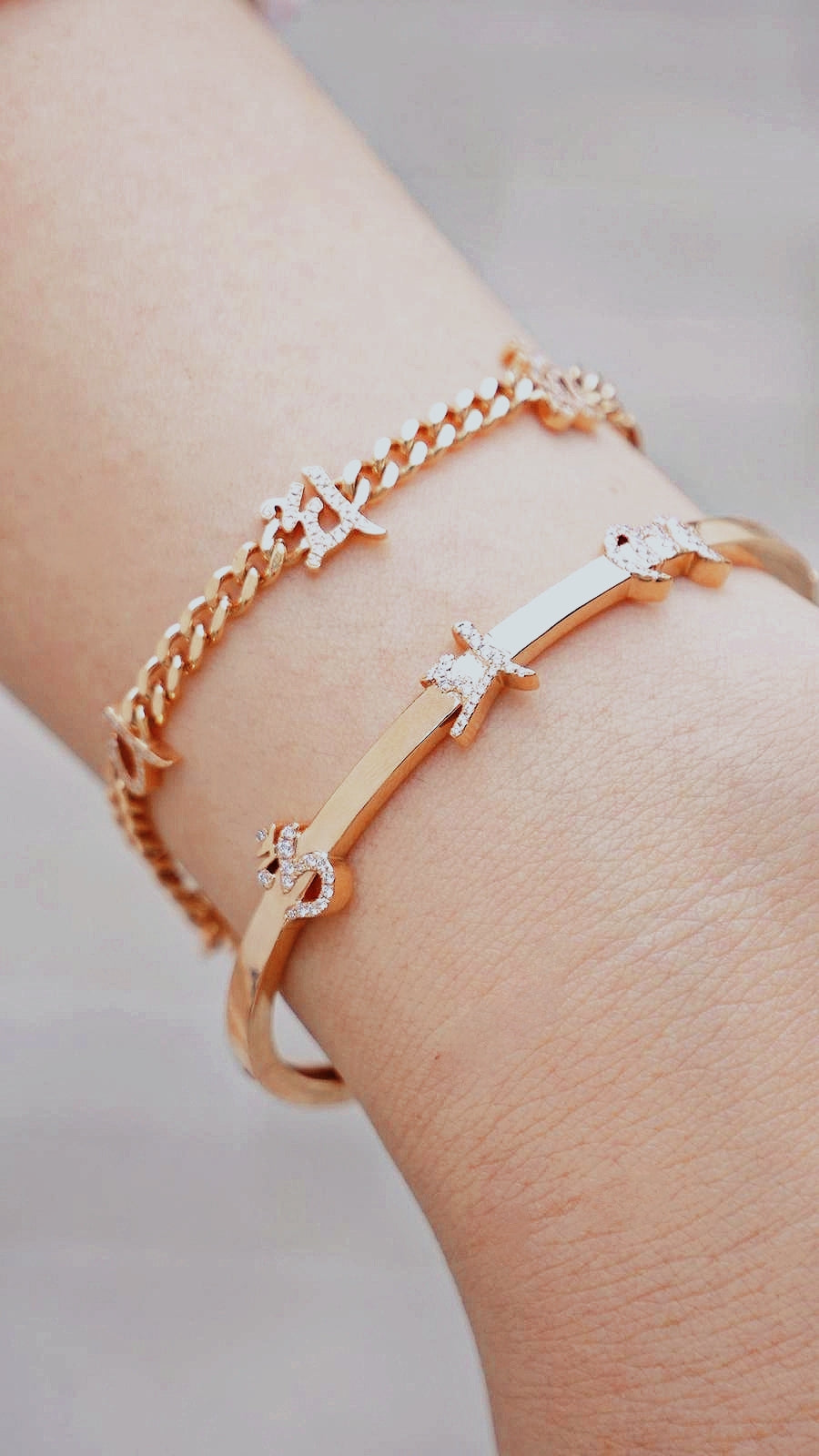 The six -Character Great Bright  Mantra" (Om Mani Padme Hum) bracelet