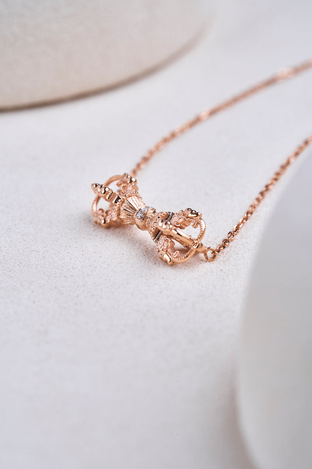 (Vajra)18k rose gold diamond necklace (Protect your body × to drive Evil × Keep your peace)