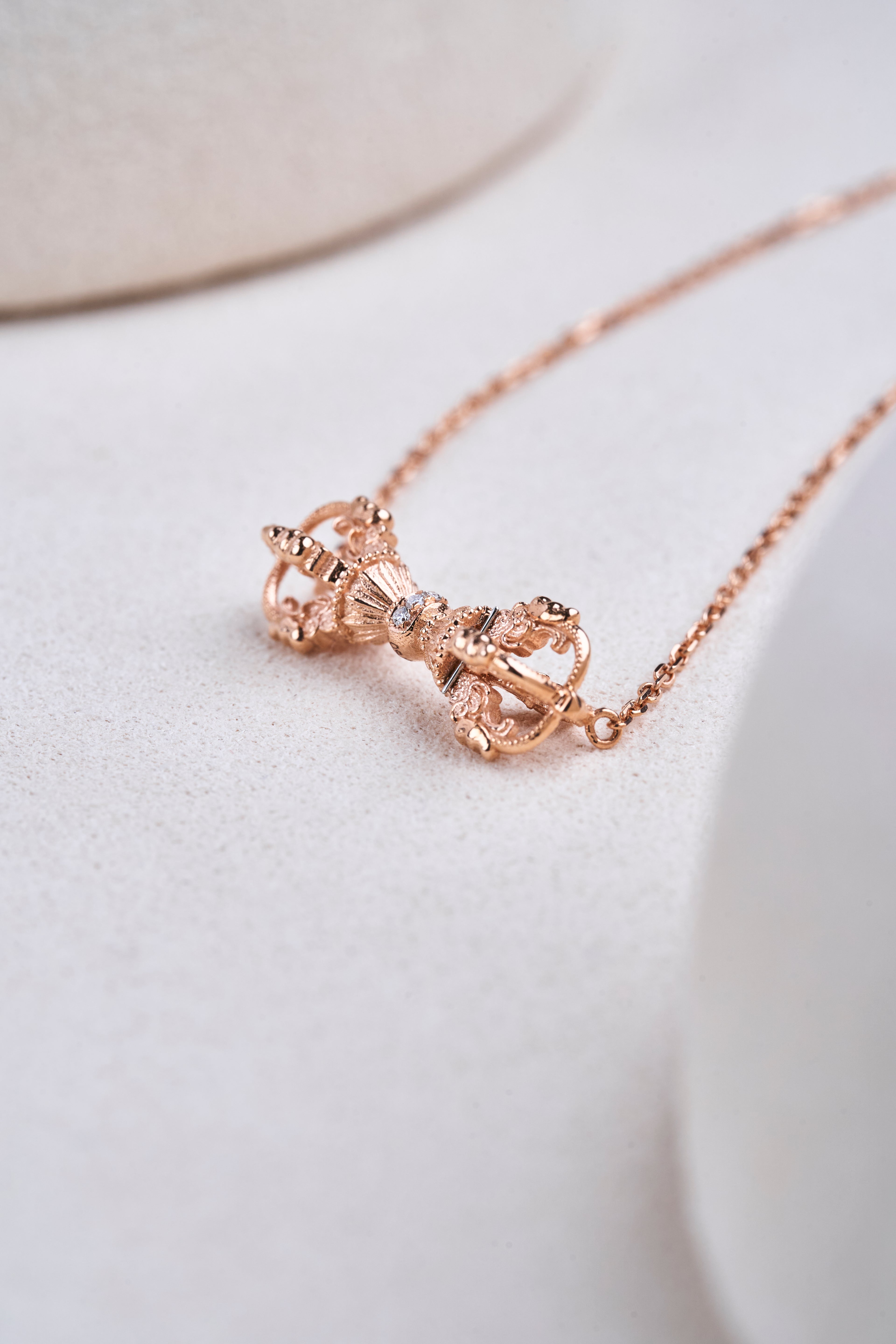 (Vajra)18k rose gold diamond necklace (Protect your body × to drive Evil × Keep your peace)